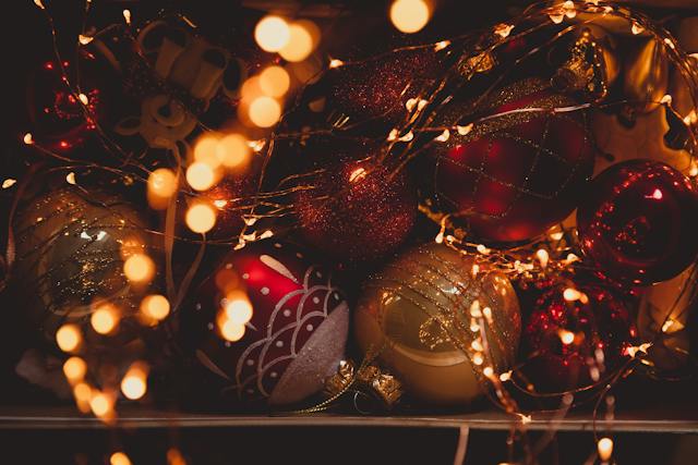 celebrate-christmas-with-a-7-ft-prelit-tree